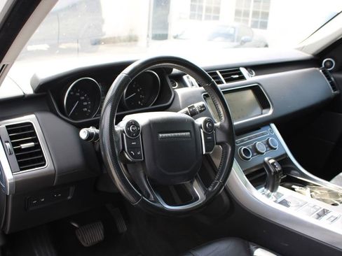 Used 2017 Land Rover Range Rover Sport SE AWD/4WD image 32