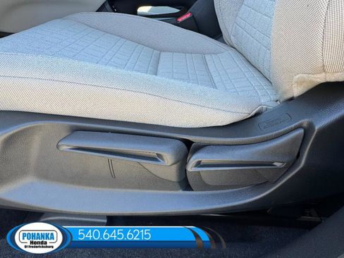 New 2026 Honda HR-V LX image 30