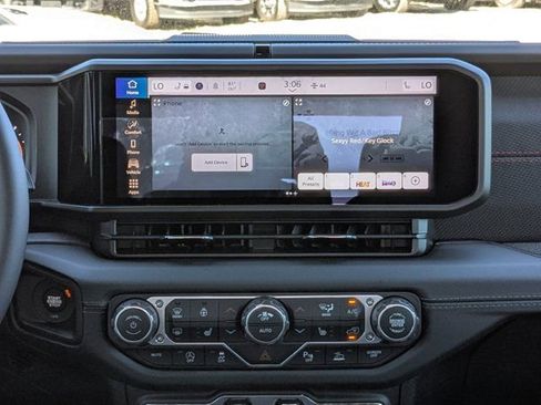 New 2026 Jeep Gladiator Rubicon w/ Safety Group image 18