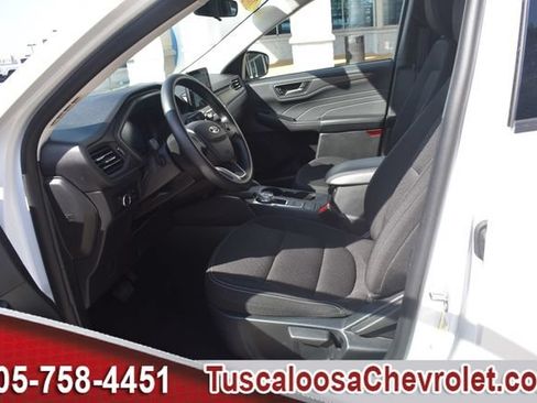 Used 2025 Ford Escape Active FWD image 18