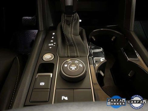 Used 2023 Volkswagen Atlas Cross Sport SE w/ Panoramic Sunroof Package image 59