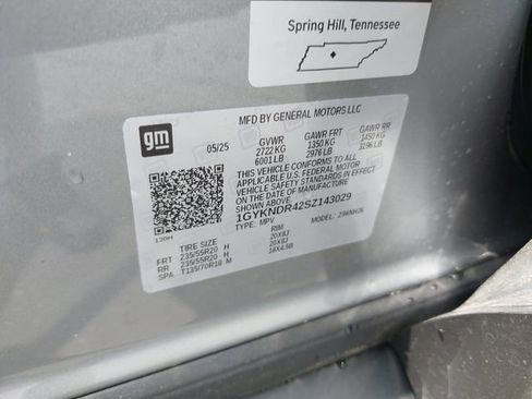 Used 2025 Cadillac XT5 Premium Luxury w/ LPO, Floor Liner Package image 39