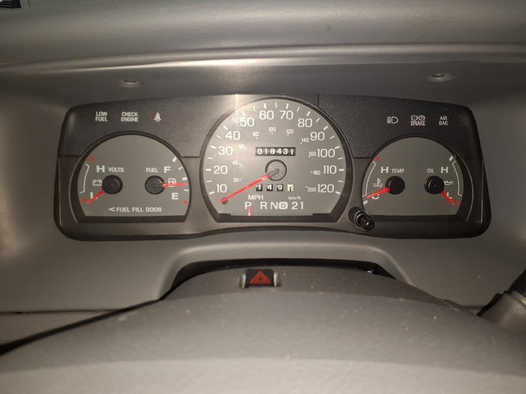 Used 2005 Mercury Grand Marquis GS RWD image 16