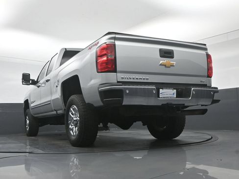 Used 2018 Chevrolet Silverado 2500 LTZ w/ LTZ Plus Package AWD/4WD image 55