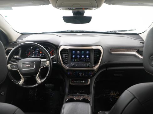 Used 2020 GMC Acadia Denali w/ Denali Ultimate Package image 15
