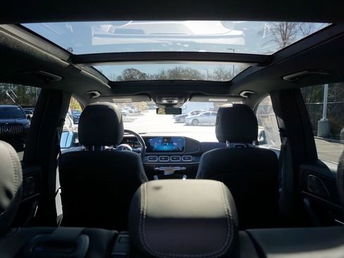 New 2026 Mercedes-Benz GLE 53 AMG 4MATIC image 19