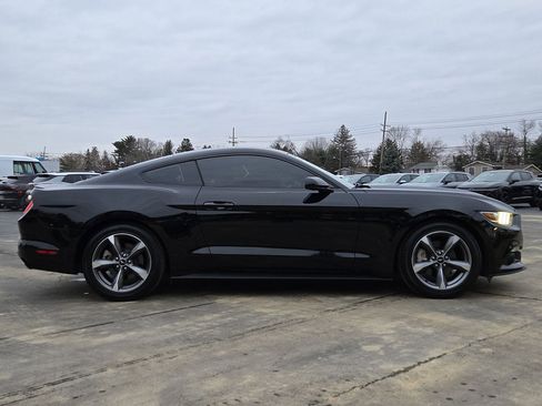 Used 2015 Ford Mustang Coupe w/ Equipment Group 051A image 24