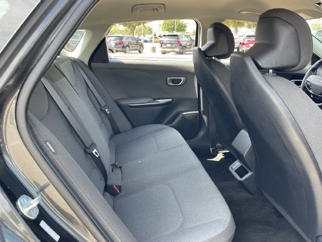 Used 2025 Kia K4 FWD image 26