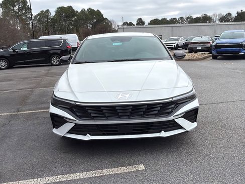 New 2026 Hyundai Elantra SEL Sport Premium image 2
