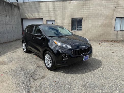 Used 2018 Kia Sportage LX AWD/4WD image 8