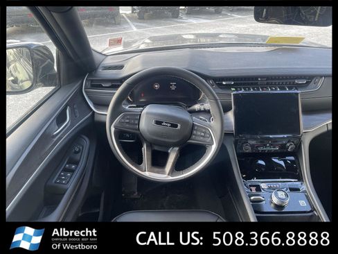 New 2025 Jeep Grand Cherokee Limited image 20