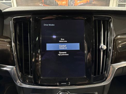 Used 2018 Volvo S90 T5 Momentum w/ Convenience Package image 84