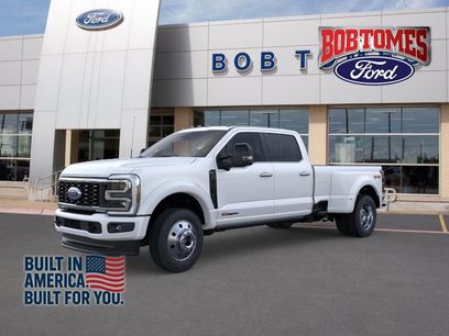 New 2026 Ford F450 Platinum w/ FX4 Off-Road Package