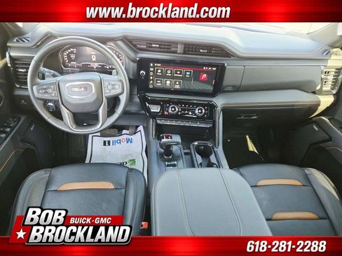 Used 2025 GMC Sierra 1500 AT4 w/ AT4 Premium Package AWD/4WD image 10