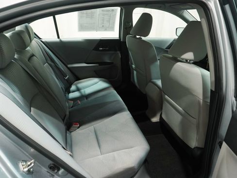 Used 2017 Honda Accord LX image 12