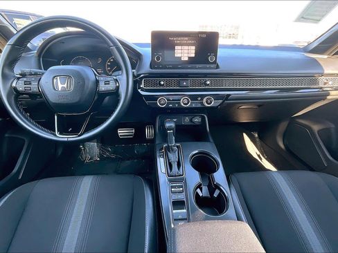 Used 2023 Honda Civic Sport image 14