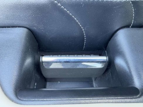 Used 2020 Ford Expedition Platinum image 26