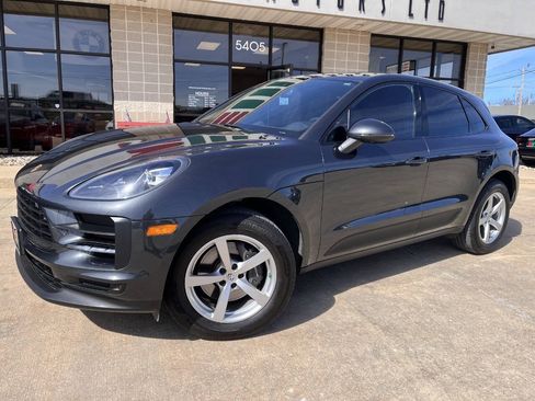 Used 2021 Porsche Macan AWD/4WD image 2
