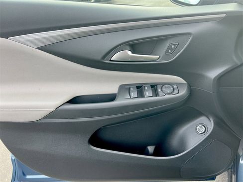 New 2026 Buick Envista Avenir image 19