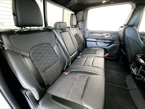 Used 2019 RAM 1500 Sport w/ Level 2 Equipment Group AWD/4WD image 31