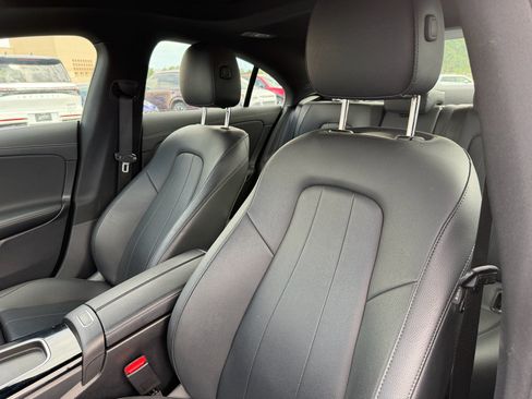 Used 2025 Mercedes-Benz CLA 250 image 25