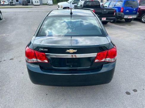 Used 2014 Chevrolet Cruze LS image 6