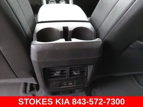 Used 2023 Chevrolet Colorado LT w/ LT Convenience Package III RWD image 26