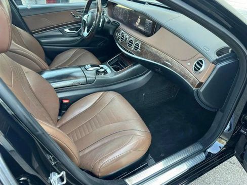 Used 2020 Mercedes-Benz S 560 4MATIC Sedan image 31