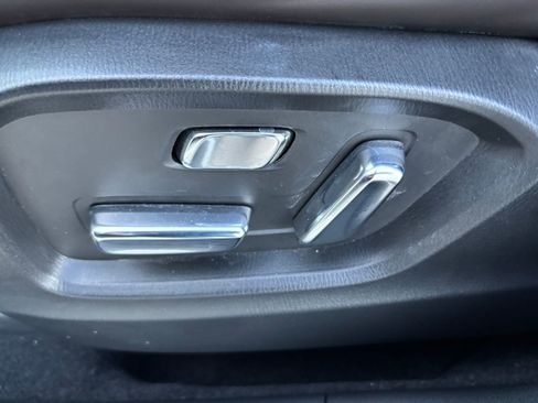 Certified 2025 MAZDA CX-5 Signature image 16