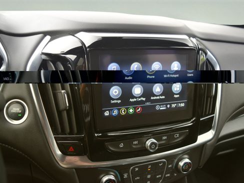 Used 2023 Chevrolet Traverse LT w/ LPO, Floor Liner Package AWD/4WD image 15