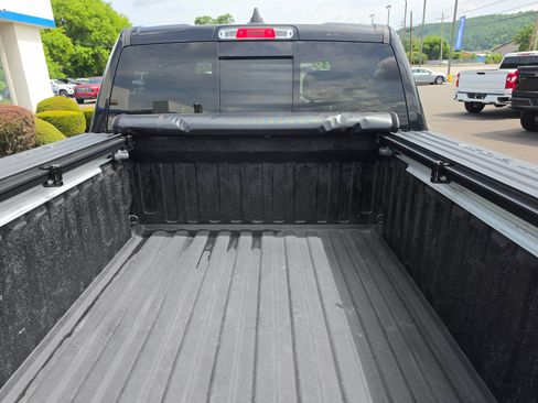 Used 2020 RAM 1500 Big Horn RWD image 5