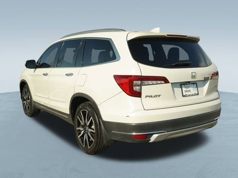 Used 2019 Honda Pilot Touring image 5