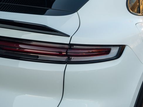 Certified 2024 Porsche Cayenne Turbo GT image 51