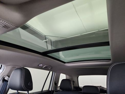 New 2026 Volkswagen Atlas SE FWD image 29