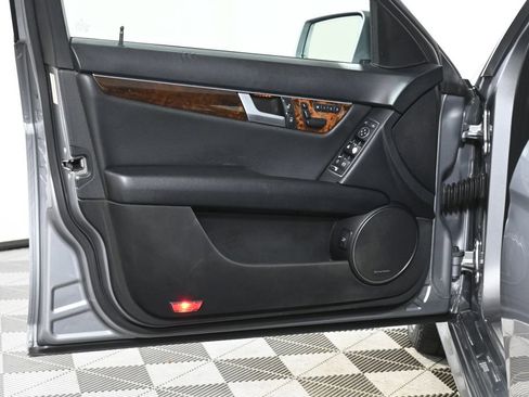 Used 2013 Mercedes-Benz C 300 4MATIC Sedan image 30