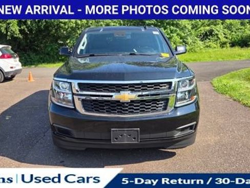 Used 2020 Chevrolet Suburban LT AWD/4WD image 2