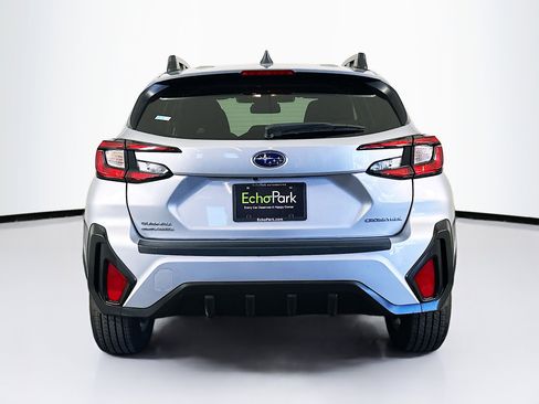Used 2024 Subaru Crosstrek 2.0i Premium image 7