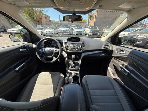 Used 2015 Ford Escape SE FWD image 14