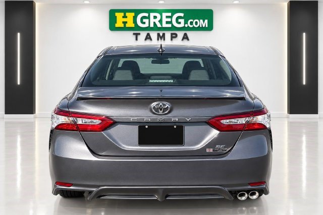 Used 2020 Toyota Camry SE FWD image 11