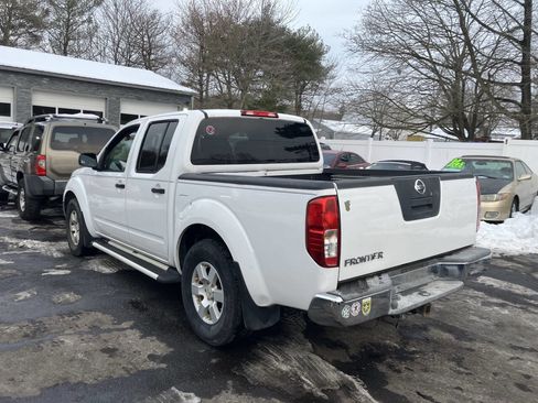 Used 2005 Nissan Frontier NISMO image 9