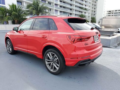 Certified 2024 Audi Q3 2.0T Premium w/ Convenience Package image 4