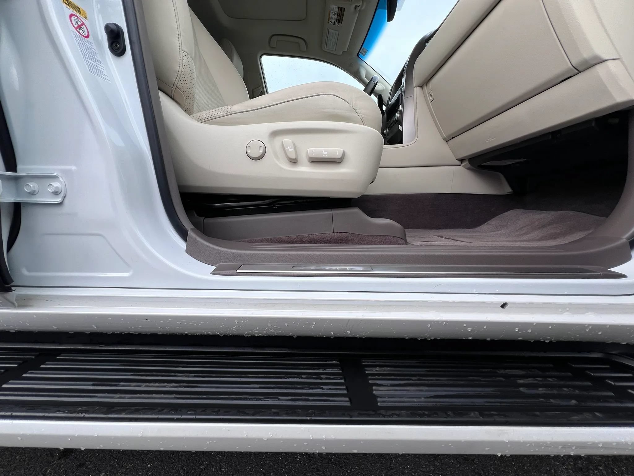 Used 2014 Lexus GX 460 Luxury AWD/4WD image 20