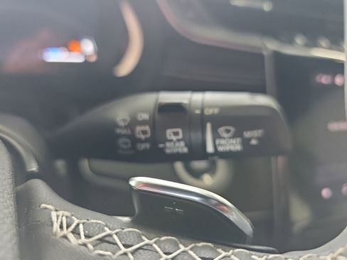 Used 2023 Jeep Grand Cherokee Altitude image 41