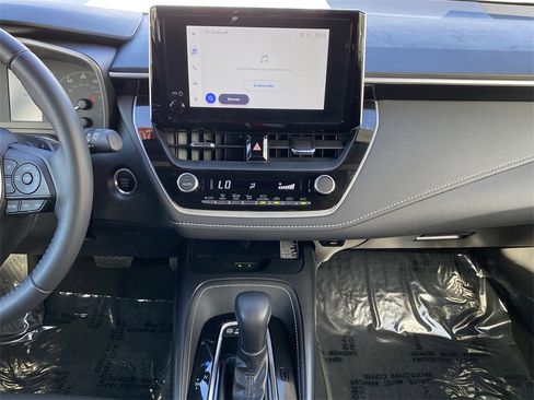 Certified 2025 Toyota Corolla SE image 26