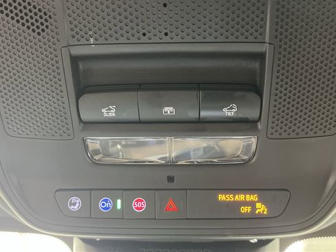 New 2026 Chevrolet Equinox ACTIV w/ Convenience Package III image 28