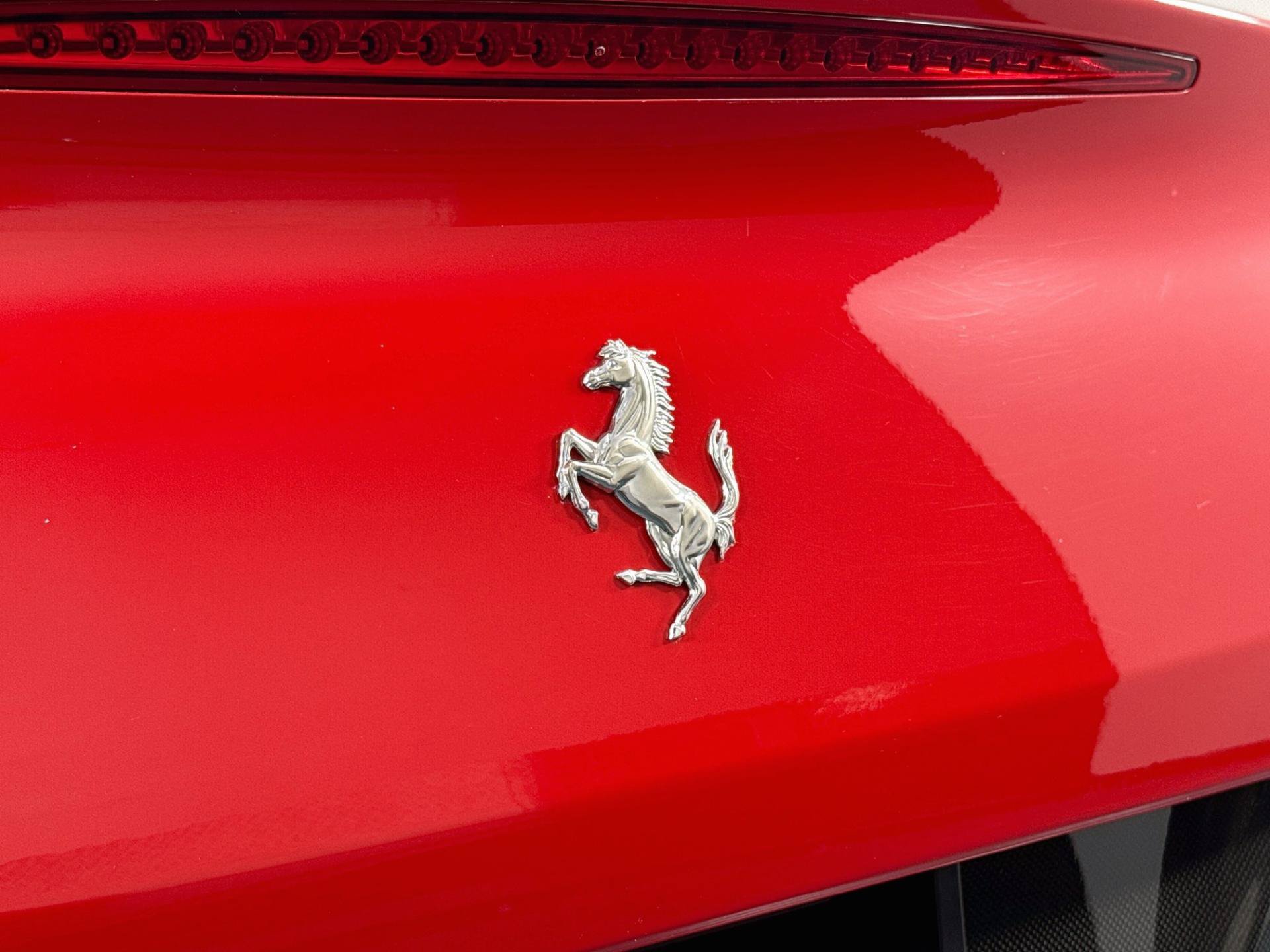 Used 2010 Ferrari California RWD image 53