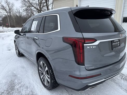 Used 2020 Cadillac XT6 Premium Luxury image 12