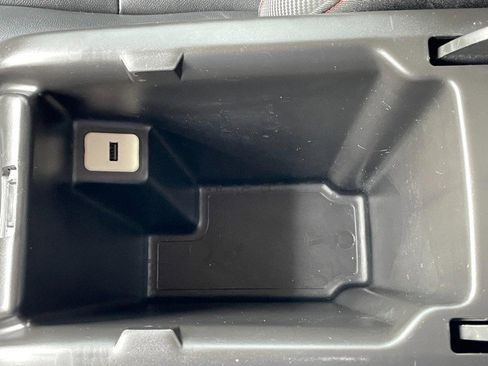 Used 2018 GMC Canyon All Terrain w/ Trailering Package image 50