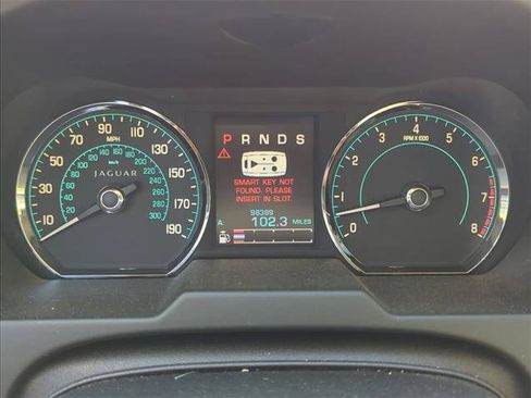 Used 2012 Jaguar XF RWD image 13
