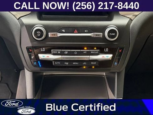 Used 2020 Ford Explorer Limited AWD/4WD image 17
